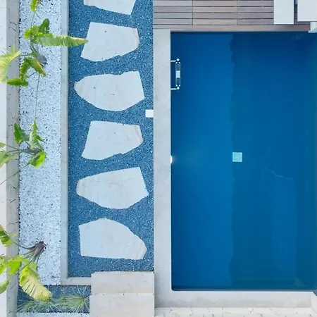 Portugal Active Eben - Heated Pool Villa Carreco